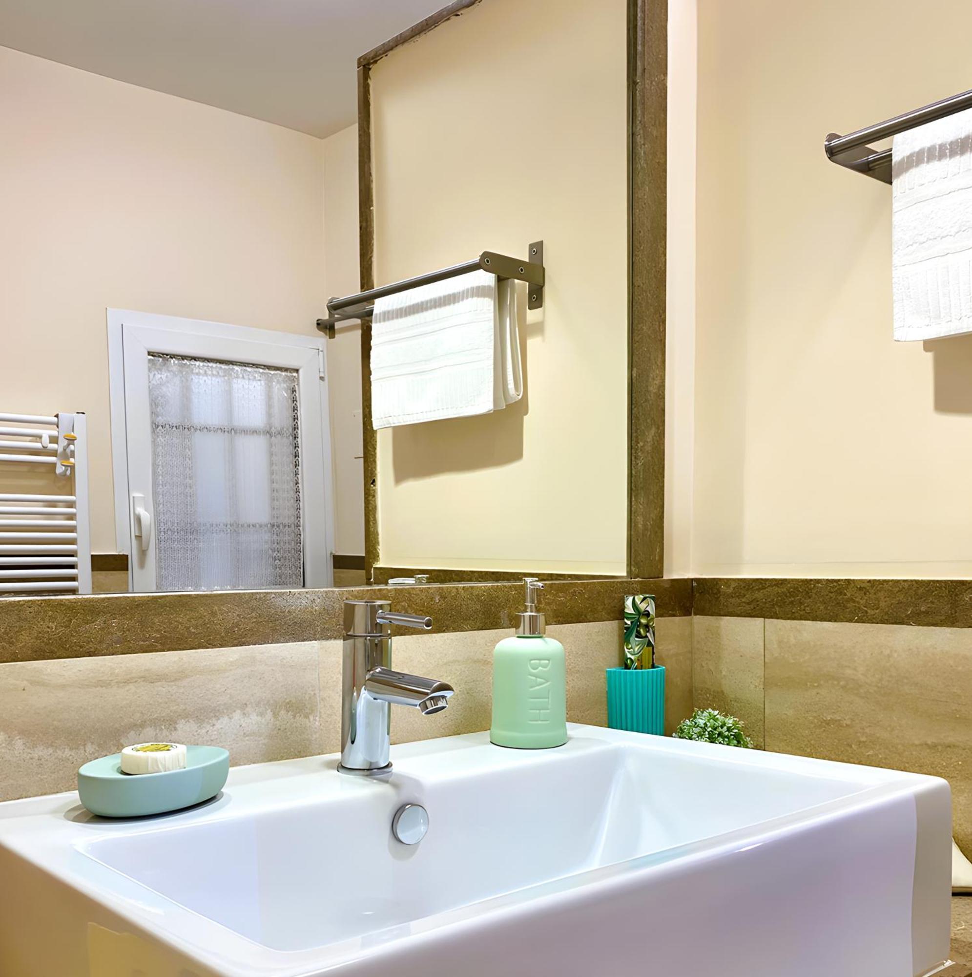 The Best Nest Roma Ngoại thất bức ảnh